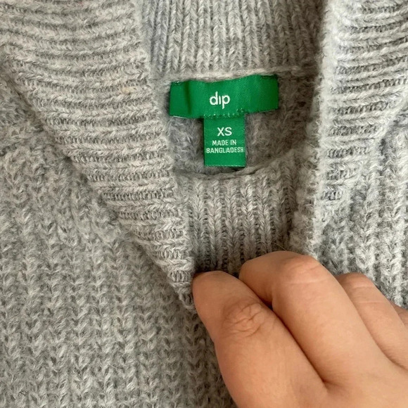 Dip Womens grey turtle neck sweater asymmetrical front acrylicwool blend size XS - Picture 4 of 5